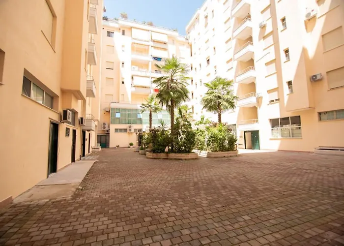 Flamingo1 * Vlorë